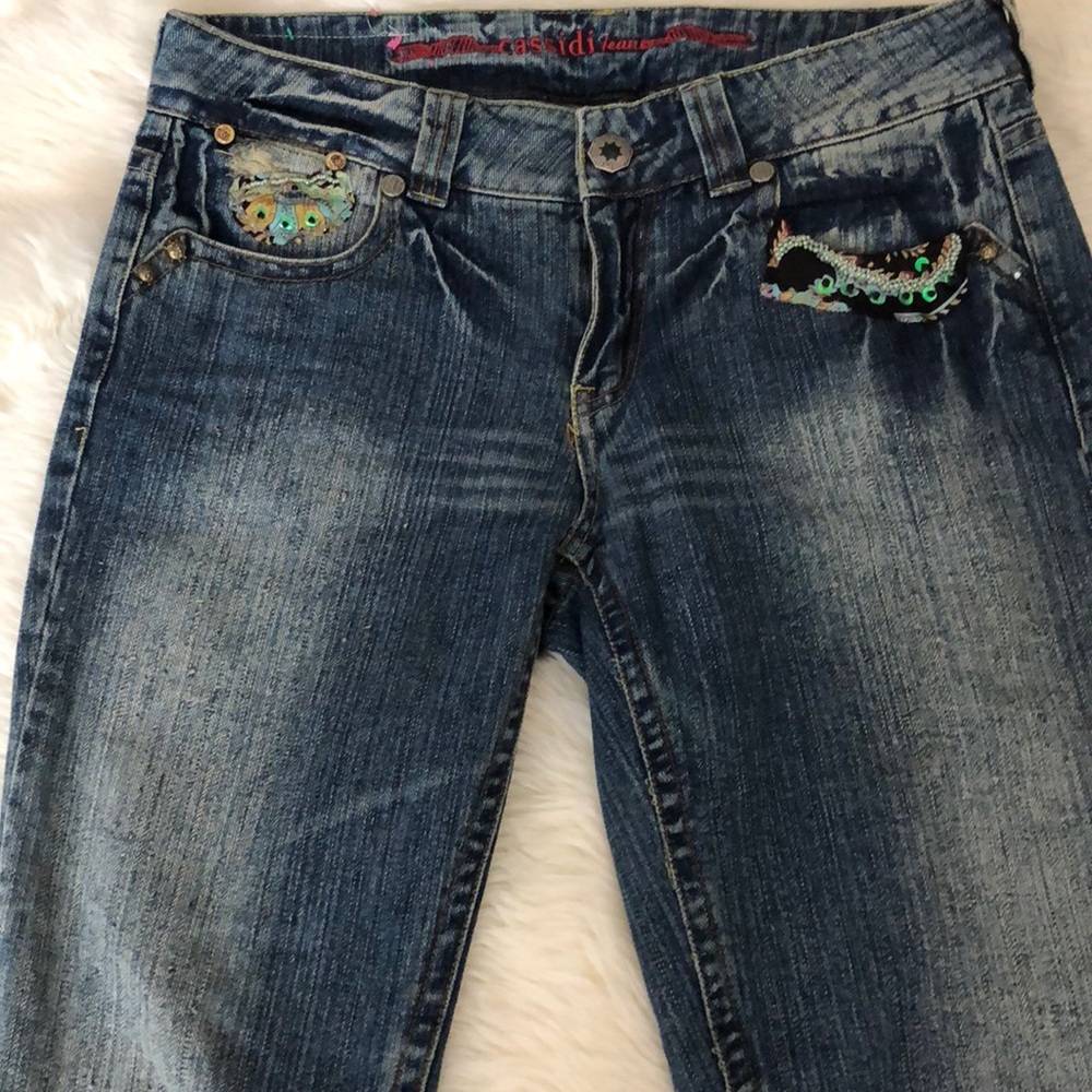 Cassidi embellished distressed Jeans patchwork 8? - Picture 3 of 8